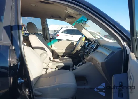 2004 Toyota Highlander V6 from USA, damaged, VIN JTEDP21A040002476